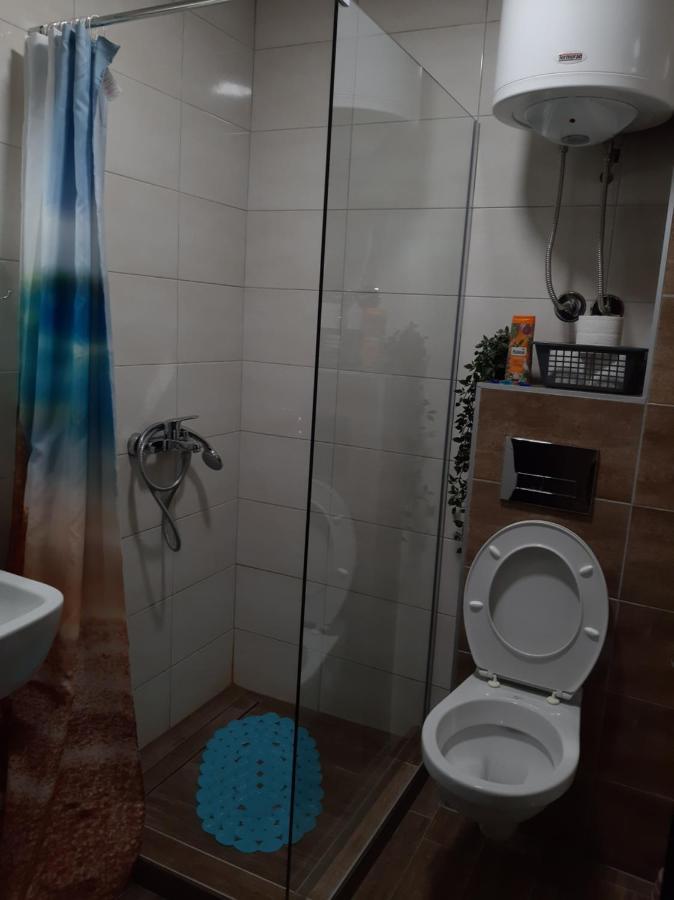 Dionis Appartement Veliko Gradište Buitenkant foto