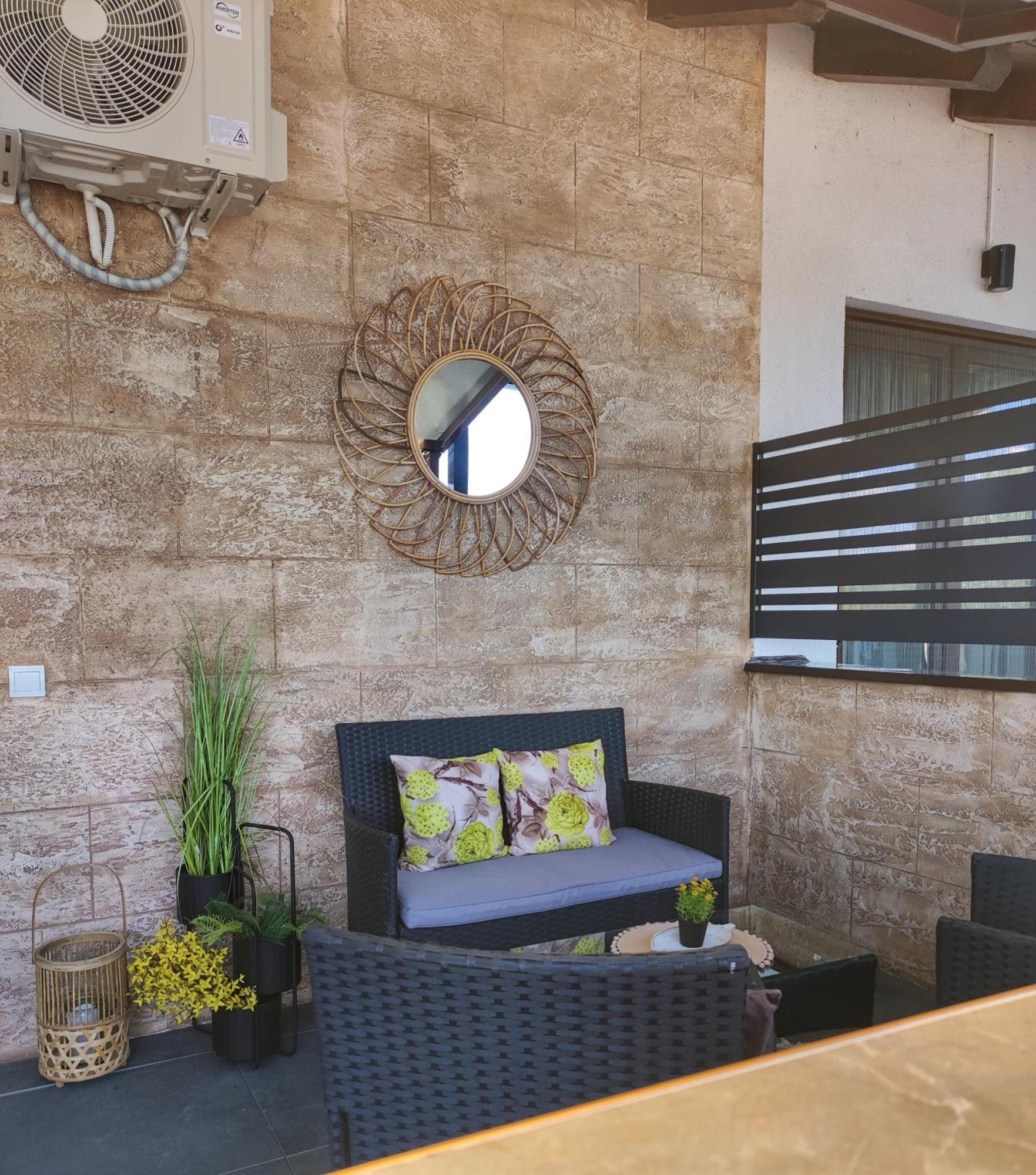 Dionis Appartement Veliko Gradište Buitenkant foto